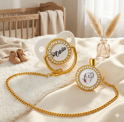 Tétine de Luxe Personnalisée avec Attache Assortie – Un Bijou pour votre Bébé