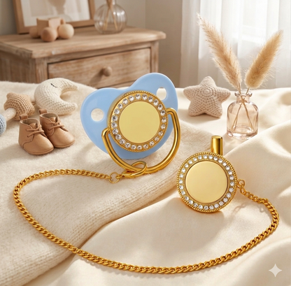 Tétine de Luxe Personnalisée avec Attache Assortie – Un Bijou pour votre Bébé